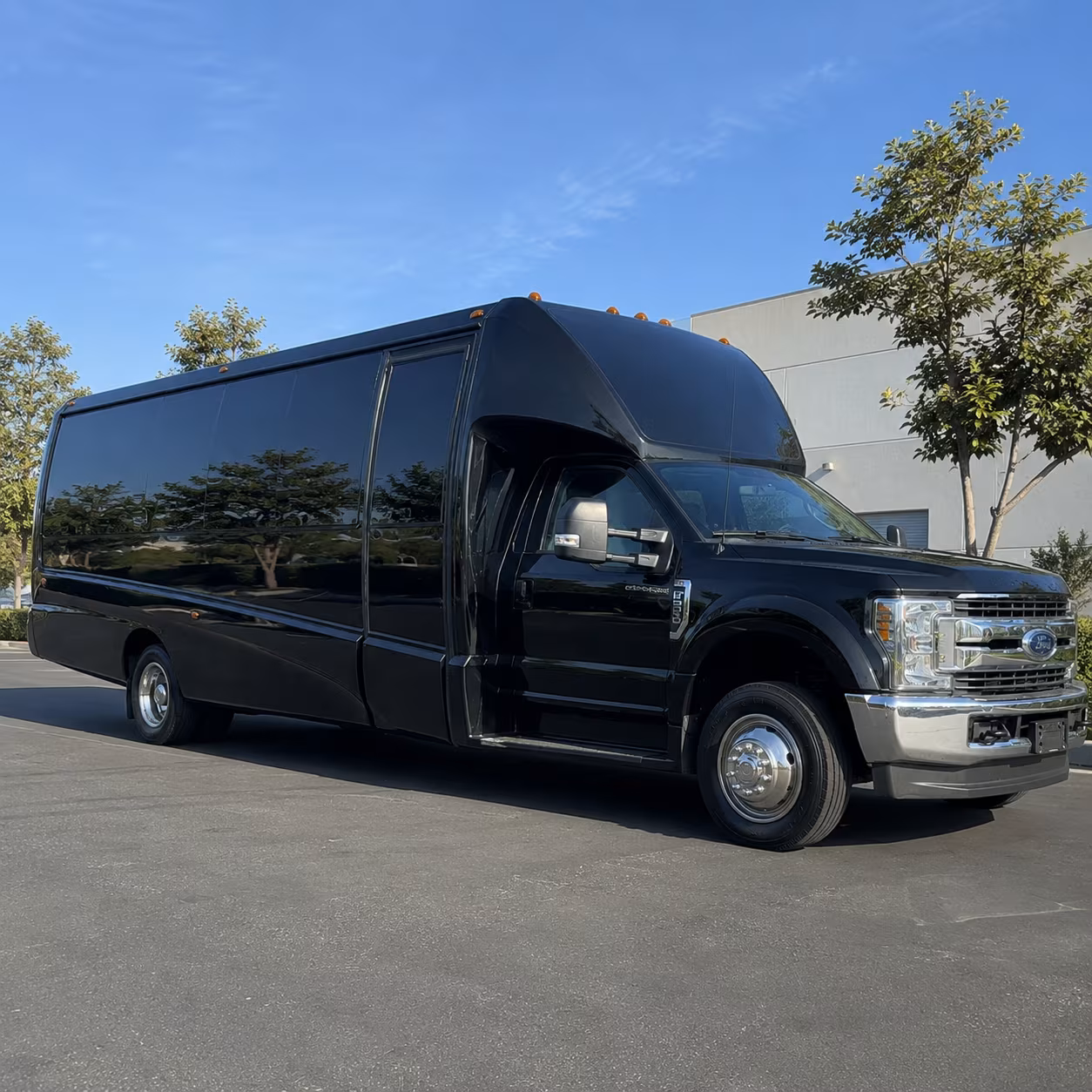 Fountain Valley Winery Tour & Pub Crawl Transportation