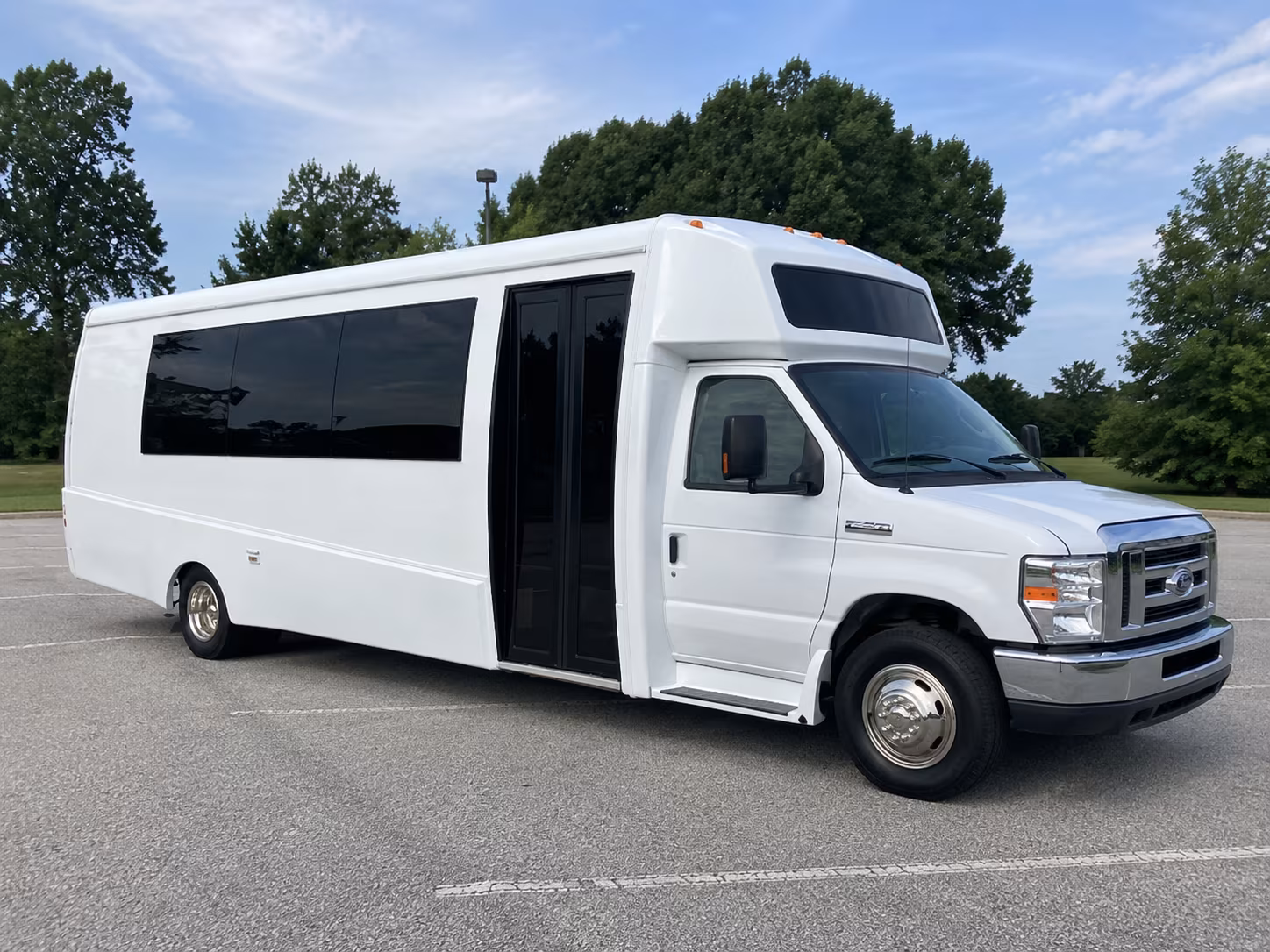 Fullerton Winery Tour & Pub Crawl Transportation