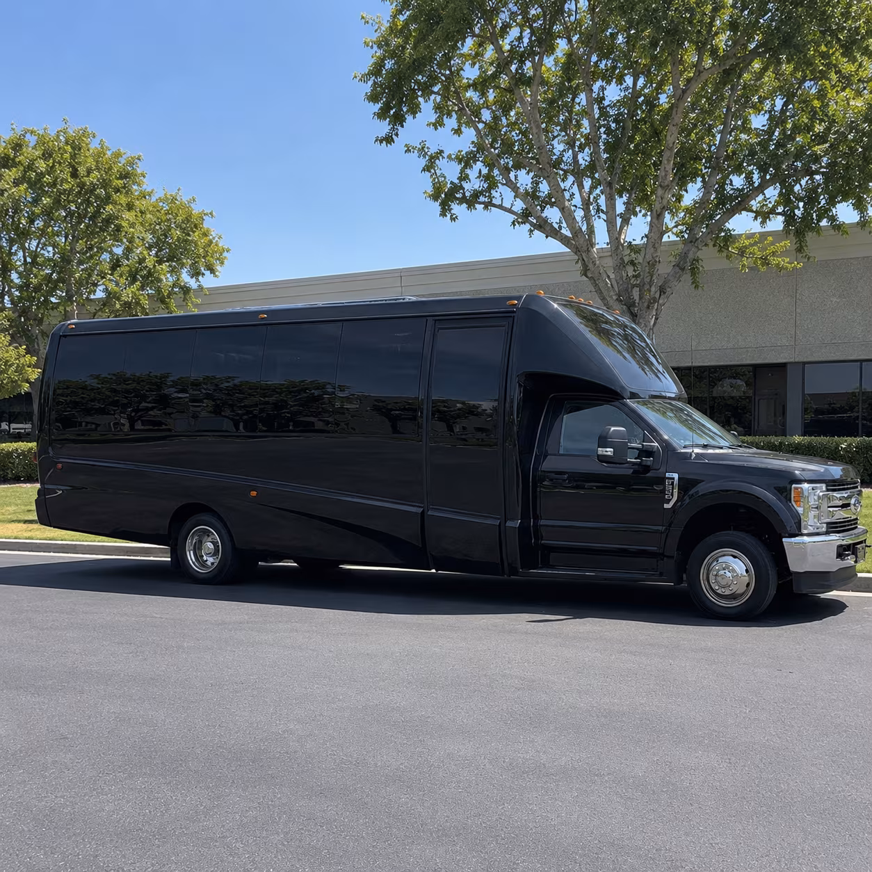 Garden Grove Homecoming & Prom Party Bus Rentals