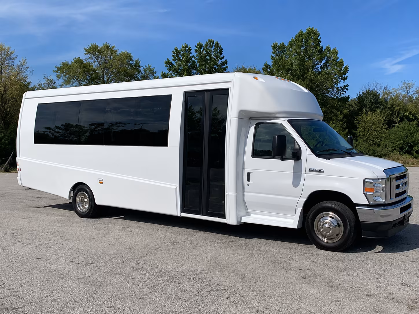Irvine Winery Tour & Pub Crawl Transportation