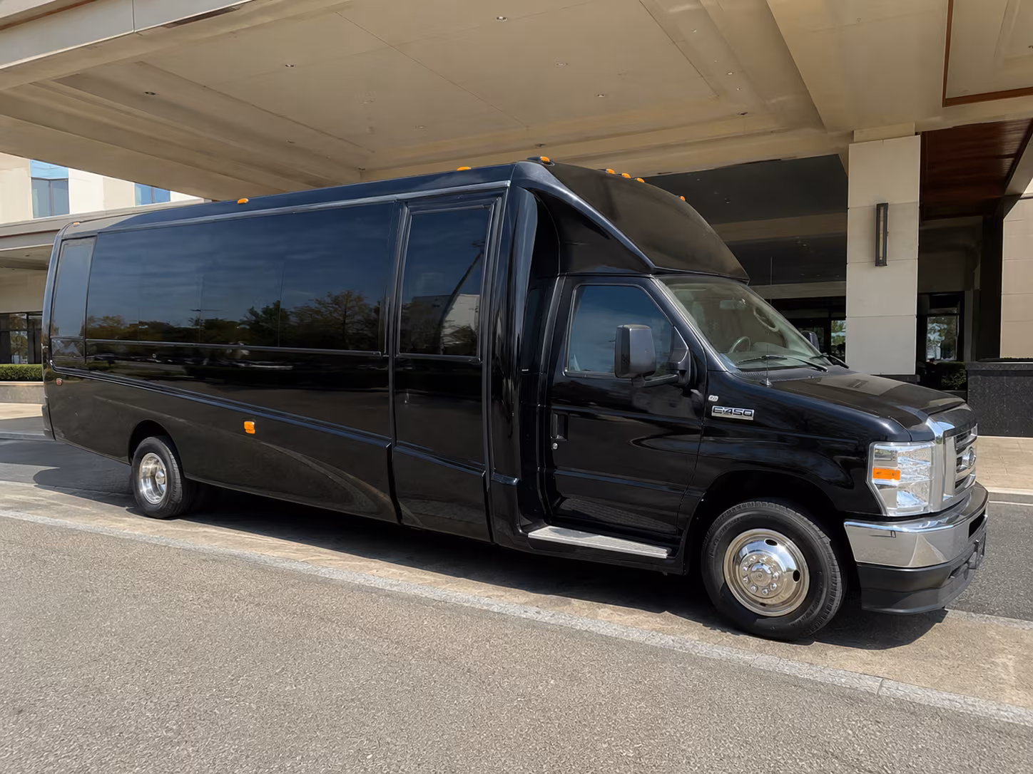 Orange Winery Tour & Pub Crawl Transportation party bus exterior