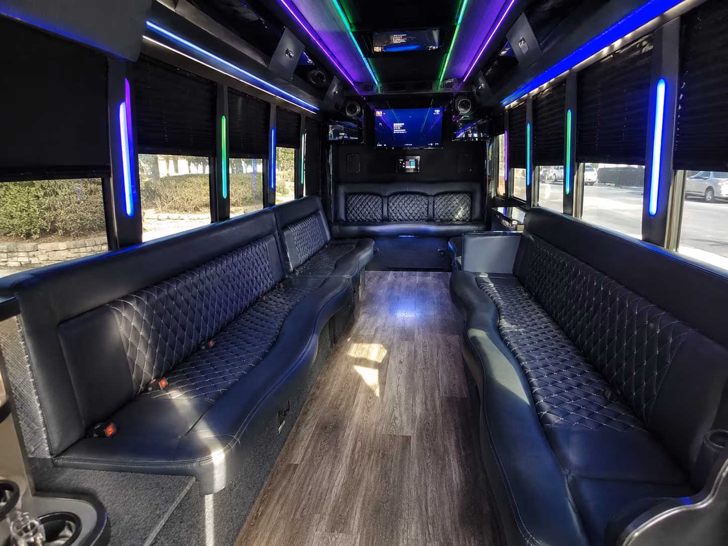 Placentia Winery Tour & Pub Crawl Transportation