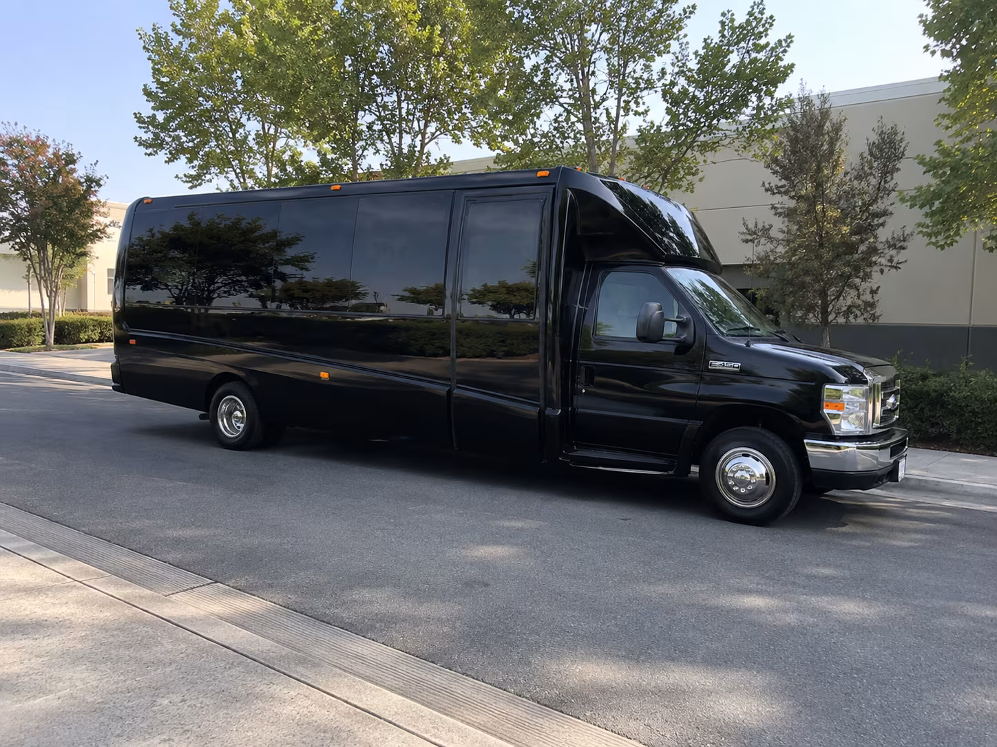 Santa Ana Sporting Event Transportation